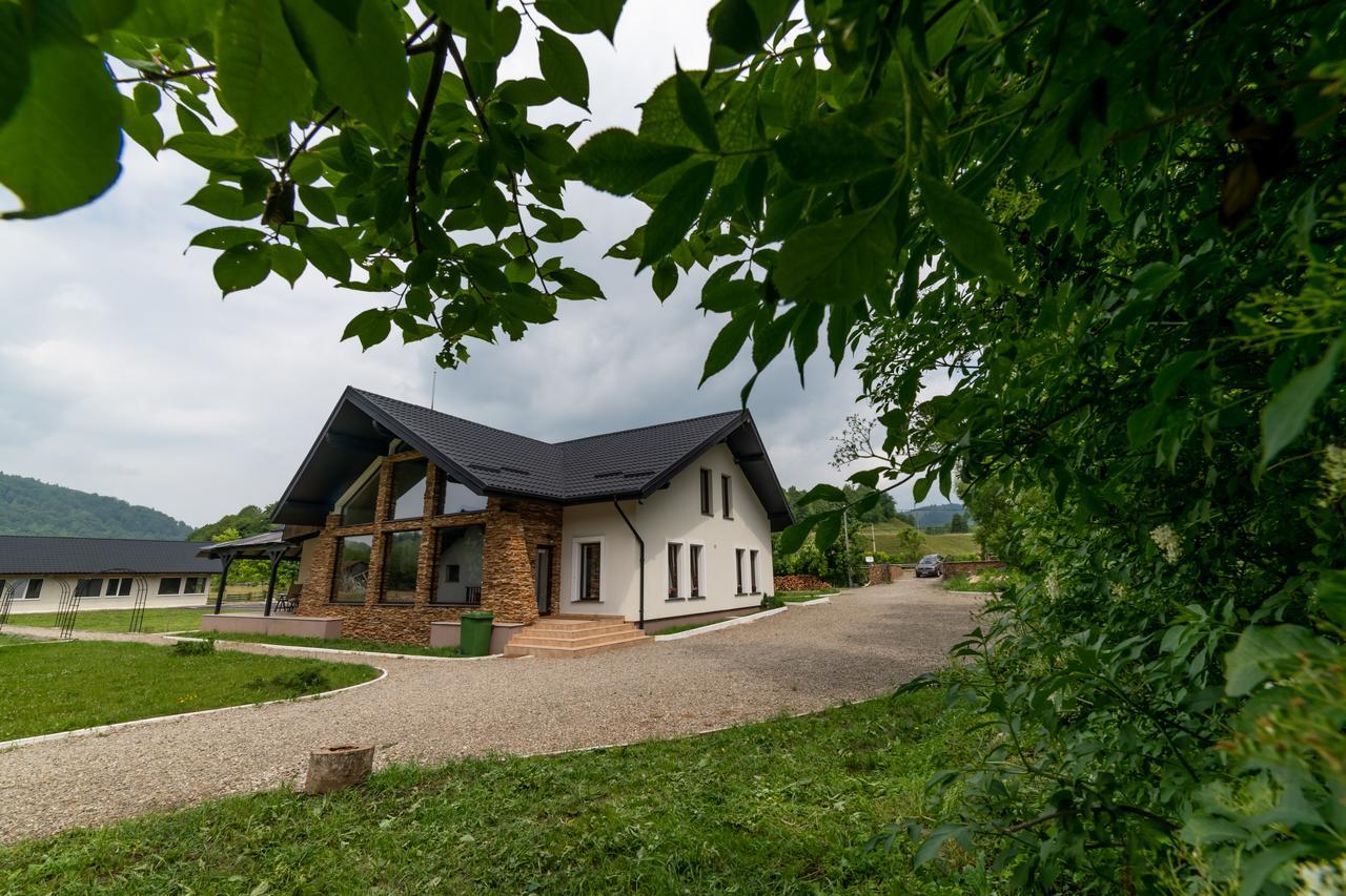 Pensiunea Arc Bucovina Vama  Exterior photo